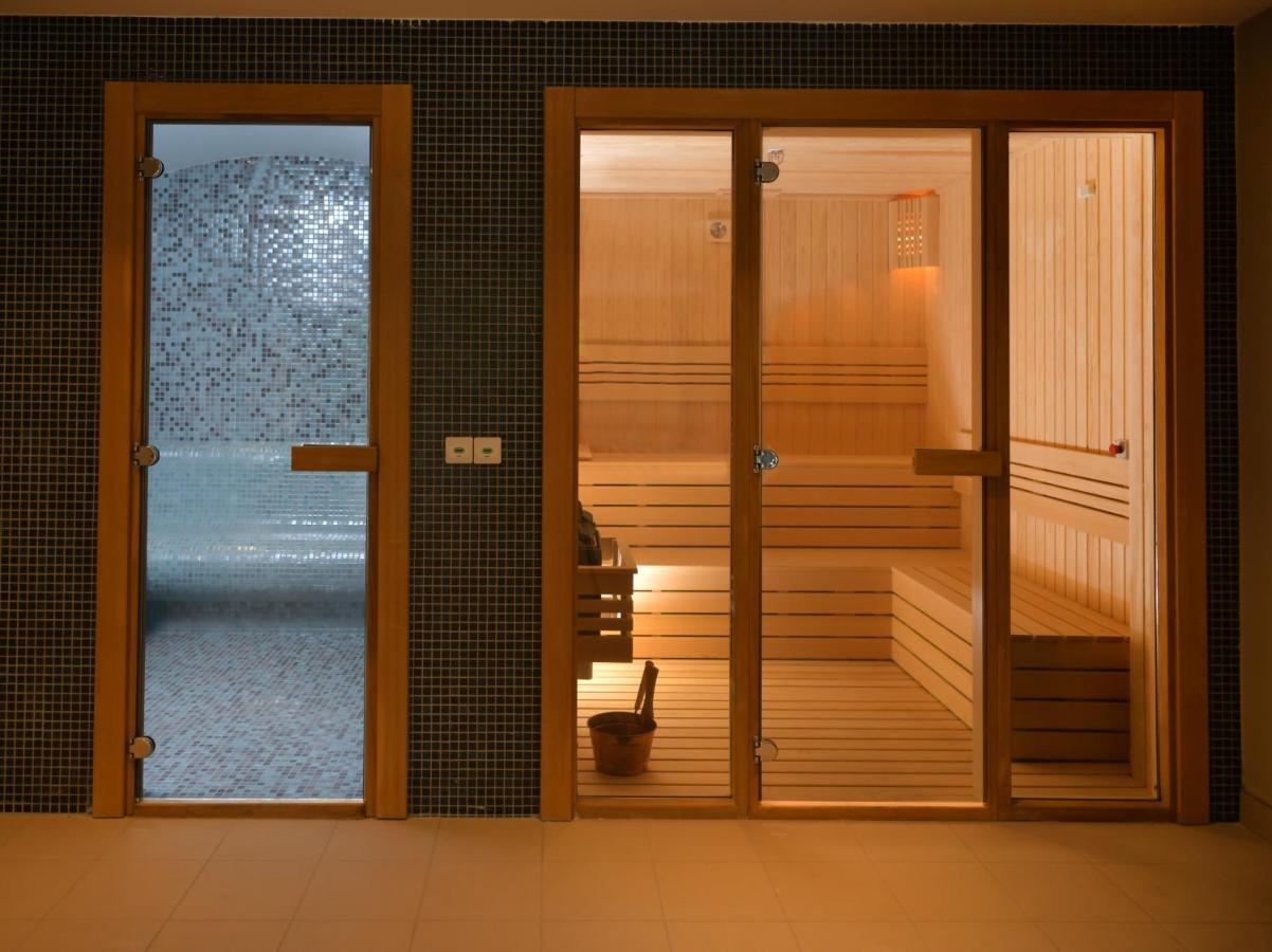 Antwell Suites Istanbul Bagian luar foto
