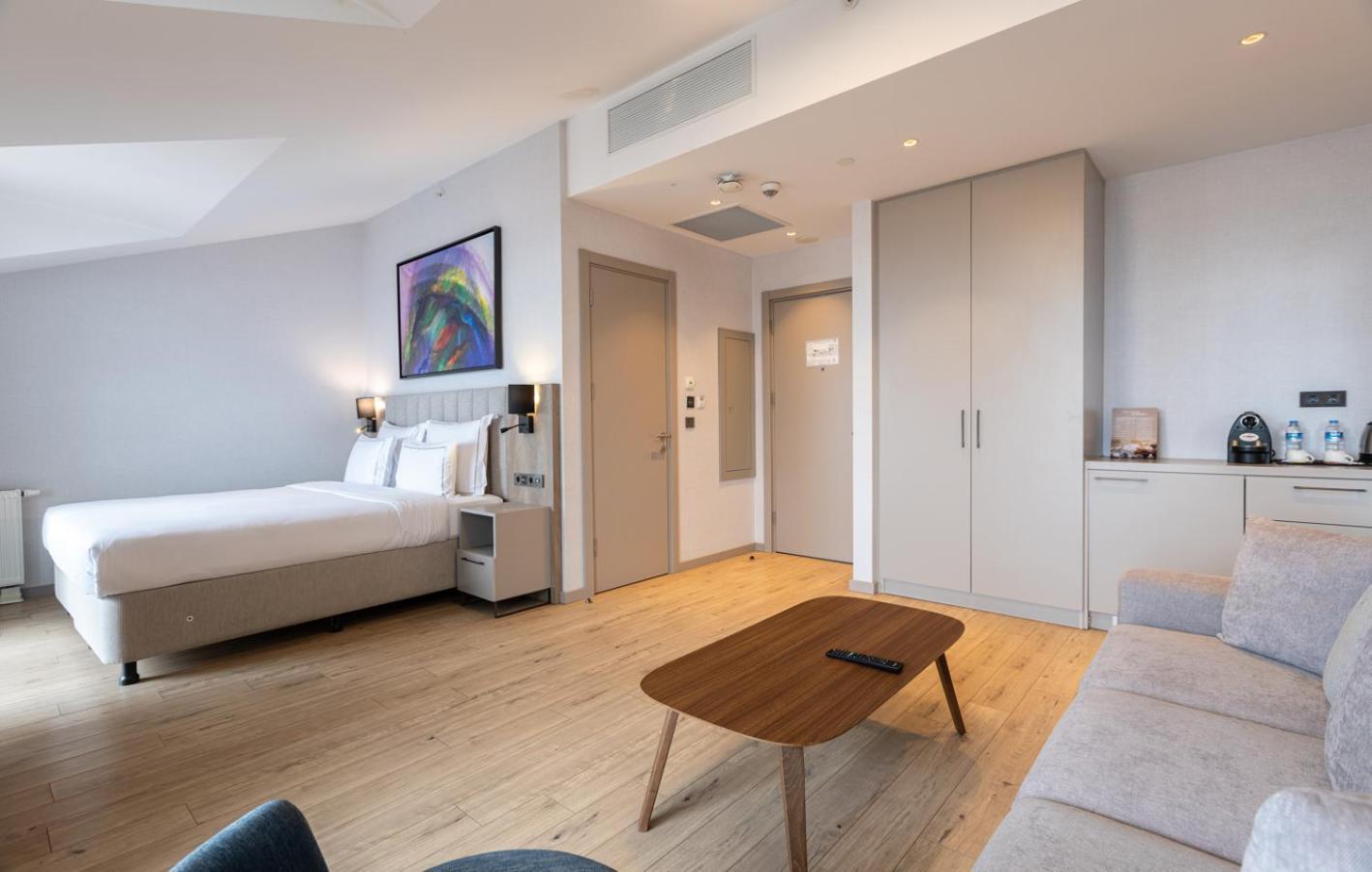 Antwell Suites Istanbul Bagian luar foto